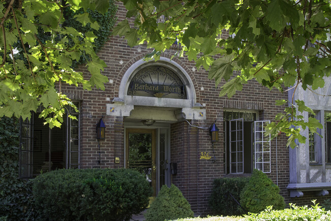 Barbara Worth Apartments in Salt Lake City, UT - Foto de edificio - Building Photo