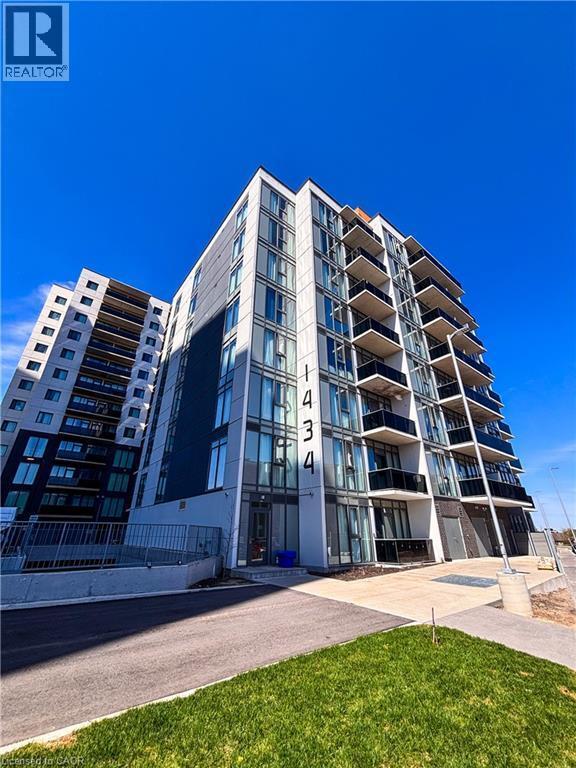 property at 1434 Highland Rd W