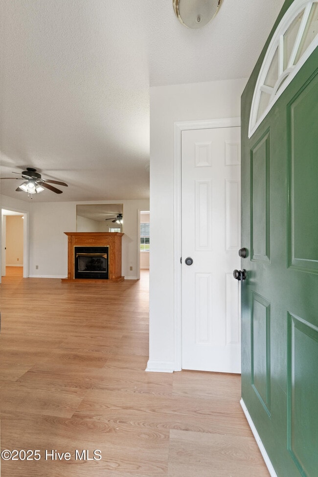 139 Hewitt Rd in Richlands, NC - Building Photo - Building Photo