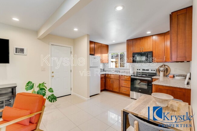 property at 118 Halabuk Ct
