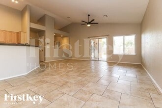961 W Tremaine Ave in Gilbert, AZ - Building Photo - Building Photo