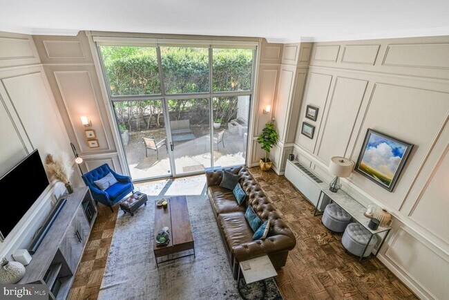 property at 1200 N Nash St