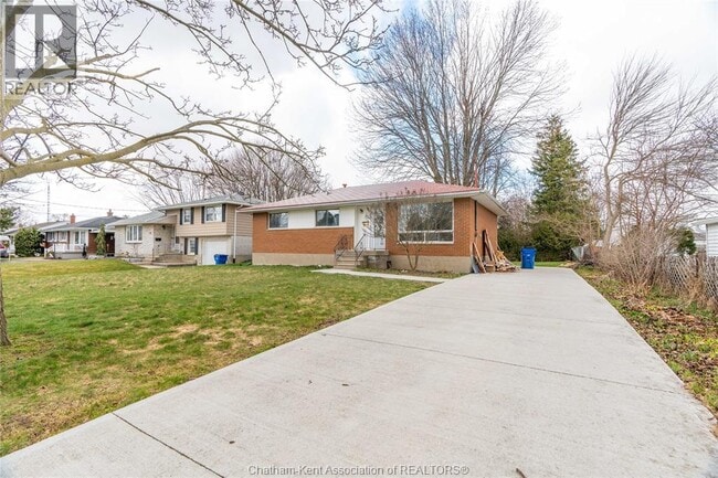 39 Alden St in Chatham, ON - Building Photo - Building Photo