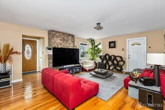 165 MacArthur Ave in Sayreville, NJ - Building Photo - Building Photo