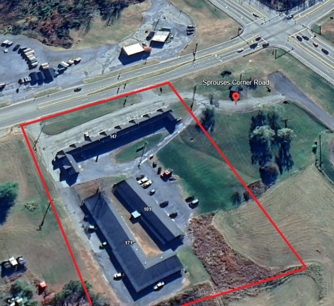 147 Sprouses Corner Rd in Dillwyn, VA - Building Photo - Building Photo