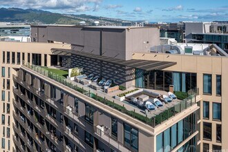 987 Queen St in Honolulu, HI - Foto de edificio - Building Photo