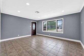 8626 Morley St in Houston, TX - Building Photo - Building Photo