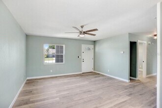 10790 92nd St N in Seminole, FL - Building Photo - Building Photo