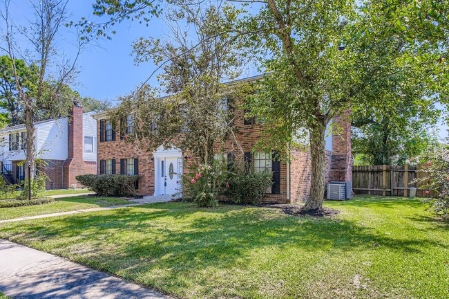 property at 4819 Brooklawn Dr