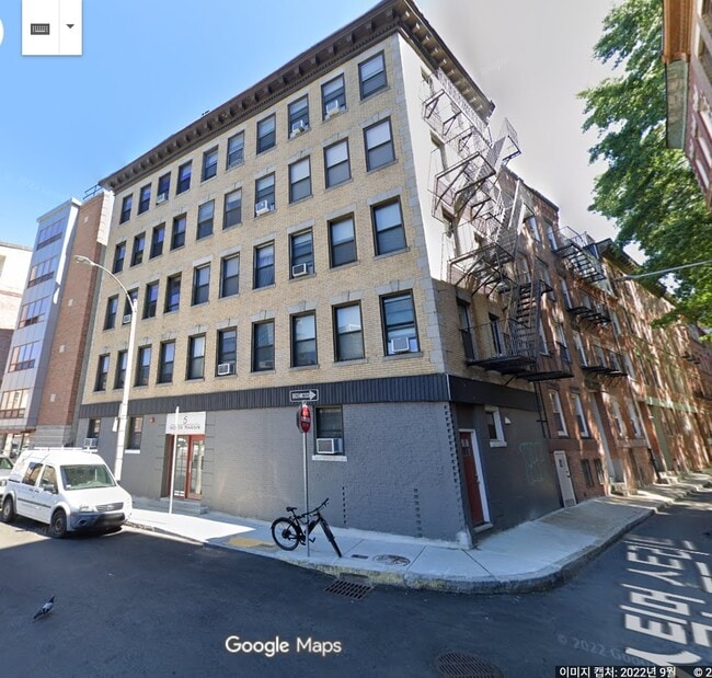 property at 5 N Margin St