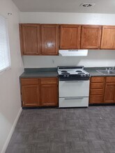 2241 Ellis St, Unit C in North Las Vegas, NV - Building Photo - Building Photo