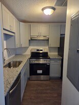 10 Longworth Ave in Brockton, MA - Building Photo