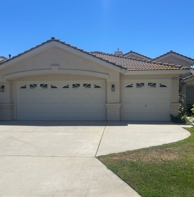 6175 W Alluvial Ave in Fresno, CA - Building Photo - Building Photo