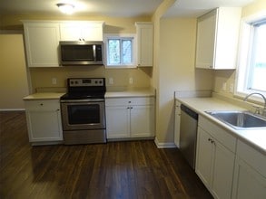 321 College Rd in Dover, DE - Building Photo - Building Photo