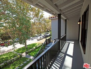 1219 S Crescent Heights Blvd in Los Angeles, CA - Building Photo - Building Photo