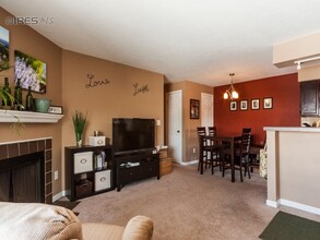695 Manhattan Dr, Unit 217 in Boulder, CO - Building Photo - Building Photo