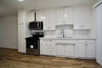 12050 Tiara St in Los Angeles, CA - Building Photo - Building Photo