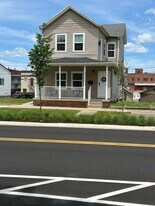 935 3rd St, Unit 935 3rd st downstairs in Portsmouth, OH - Building Photo