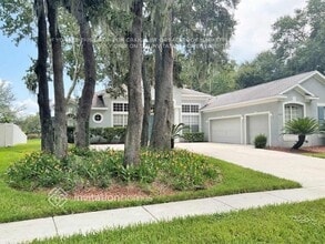 2433 Blue Stone Ct in Valrico, FL - Building Photo - Building Photo