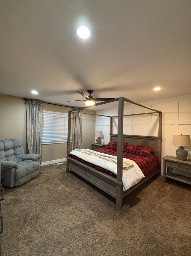 2439 E Ox Yoke Dr in Eagle Mountain, UT - Building Photo - Building Photo