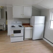 51 Western Ave in Waterville, ME - Building Photo - Building Photo