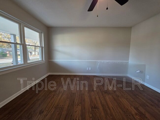 109 S Longfield Ave in North Little Rock, AR - Building Photo - Building Photo