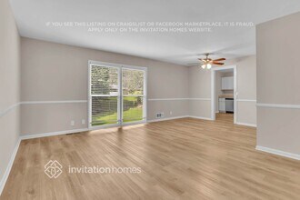 574 Stonewood Dr in Stone Mountain, GA - Building Photo - Building Photo