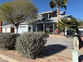 11417 Tom Ulozas Dr in El Paso, TX - Building Photo