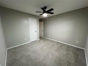 5344 Tallowpine Terrace in Katy, TX - Building Photo - Building Photo