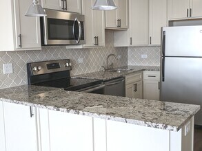 5445 N Sheridan Rd in Chicago, IL - Building Photo - Building Photo
