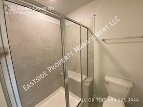 6321 Perry Creek Rd in Raleigh, NC - Building Photo - Building Photo
