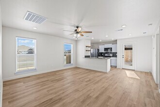 517 E 23rd St in Lubbock, TX - Building Photo - Building Photo