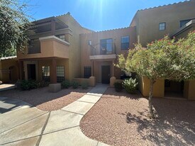 1702 E Bell Rd in Phoenix, AZ - Building Photo