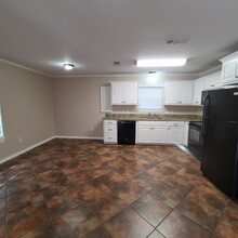 2331 Banita St in Nacogdoches, TX - Building Photo - Building Photo