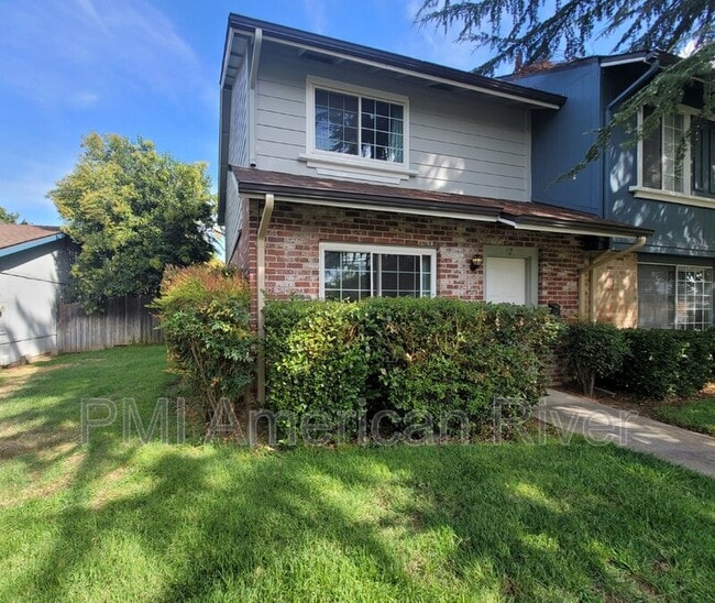 5125 Gibbons Dr in Carmichael, CA - Building Photo - Building Photo