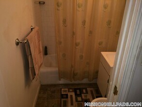 55 S Huntington Ave, Unit 101 in Boston, MA - Building Photo - Building Photo