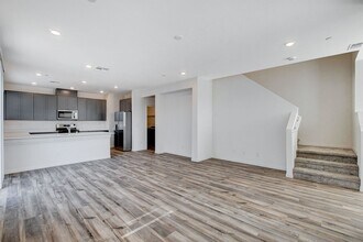 2730 Alfena Pl in Henderson, NV - Building Photo - Building Photo