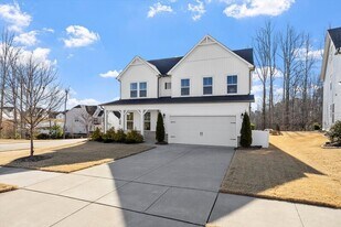 128 Highland Grv Wy in Fuquay Varina, NC - Building Photo