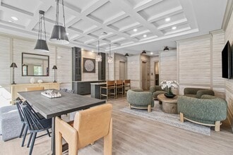 The Nixon Apartments in Wilmington, NC - Building Photo - Building Photo