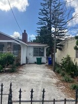 1262 SW 4th St in Miami, FL - Building Photo