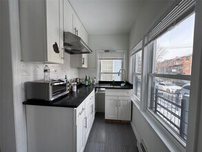 88-20 51st Ave, Unit 1 FL in Queens, NY - Building Photo - Building Photo