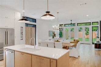 2316 Kirby St in Dallas, TX - Building Photo - Building Photo