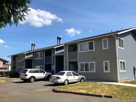 O St Apartments in Auburn, WA - Building Photo