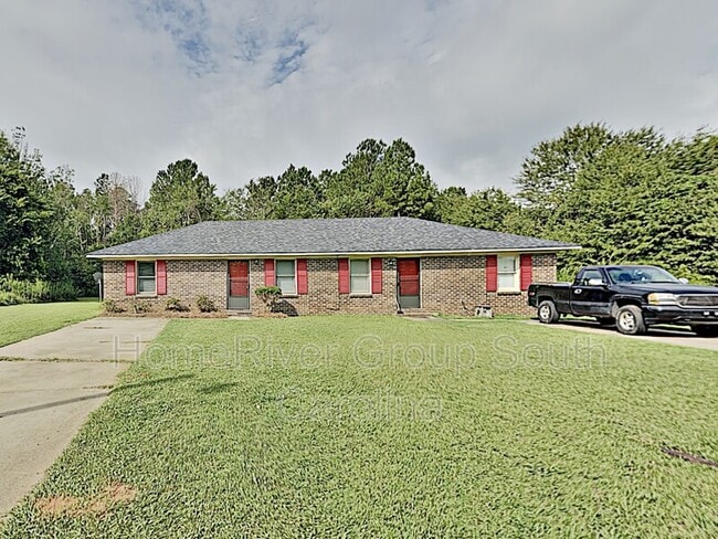 62 Colts Run Ct in Dalzell, SC - Building Photo - Building Photo