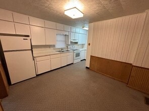 13518 8th St in Osseo, WI - Building Photo - Building Photo
