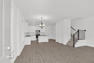 312 Oakbend Dr in Lewisville, TX - Foto de edificio - Building Photo