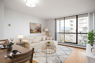 2040 Nelson St. in Vancouver, BC - Building Photo - Building Photo