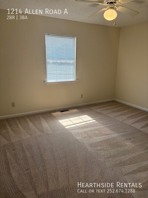1214 Allen Rd in Greenville, NC - Building Photo - Building Photo