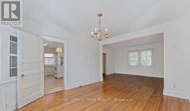 472 Edison Ave in Ottawa, ON - Building Photo - Building Photo