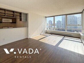 928 Beatty St in Vancouver, BC - Building Photo - Building Photo